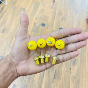 Smile mirrors nut dummy